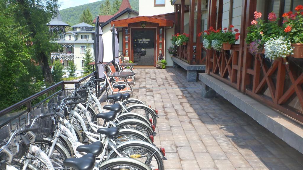 Vila Silvia Sovata Exteriör bild